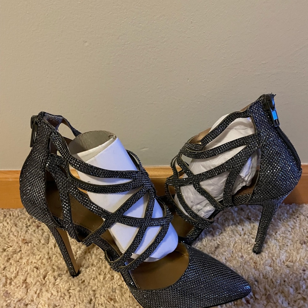 Belle Badgley Mischka Women Dress Shoes Size 7 Color Silver